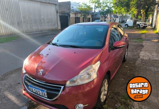 Autos - Peugeot 208 2016 Nafta 172000Km - En Venta