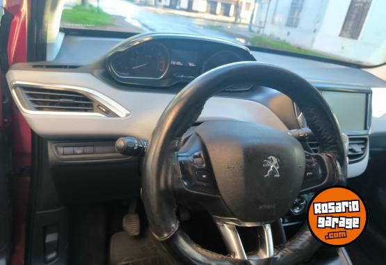 Autos - Peugeot 208 2016 Nafta 172000Km - En Venta