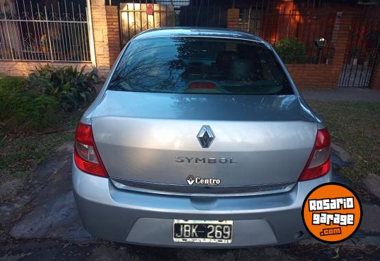 Autos - Renault Symbol 2010 GNC 300000Km - En Venta