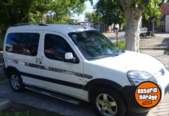 Utilitarios - Peugeot Partner 2014 Diesel 91000Km - En Venta