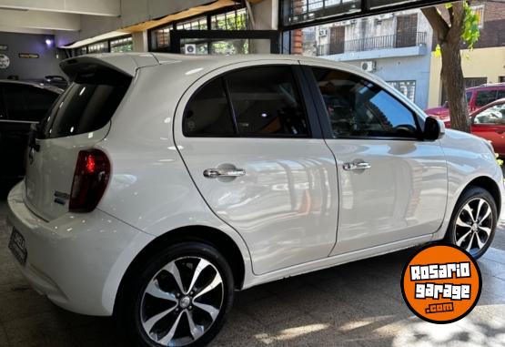 Autos - Nissan March 2018 Nafta 57000Km - En Venta