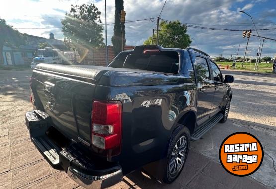 Camionetas - Chevrolet S10 High Country 2017 Diesel 150000Km - En Venta