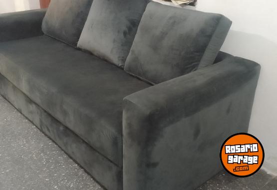 Hogar - SILLON TRES CUERPOS  A ESTRENAR MAS DOS PUFF FF - En Venta