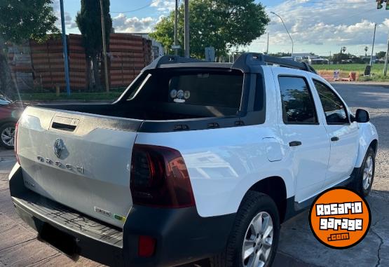 Camionetas - Renault Duster Oroch 2020 GNC 78000Km - En Venta