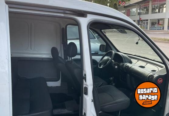 Utilitarios - Renault KANGOO CONFORT 5 ACIENTOS 2014 GNC 160000Km - En Venta