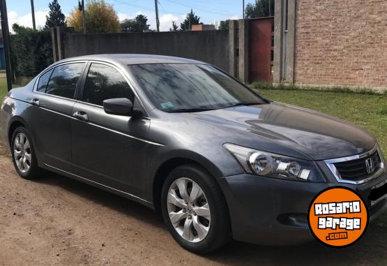 Autos - Honda Accord 2.4 exl at 2010 Nafta 170000Km - En Venta