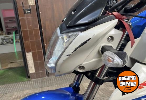 Motos - Suzuki Gixxer 2016 Nafta 26000Km - En Venta