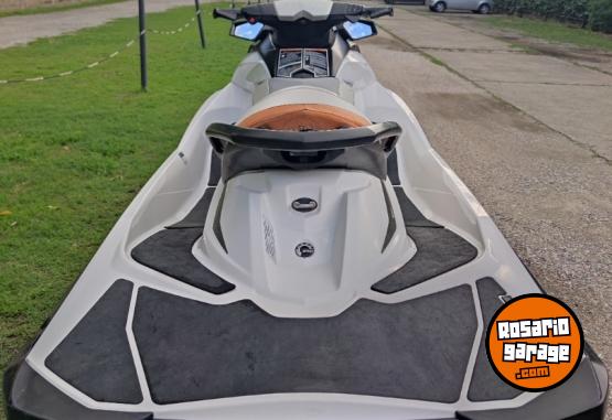 Embarcaciones - Sea doo GTI 130 2011 con 200hs IMPECABLE u$d 13.200 - En Venta