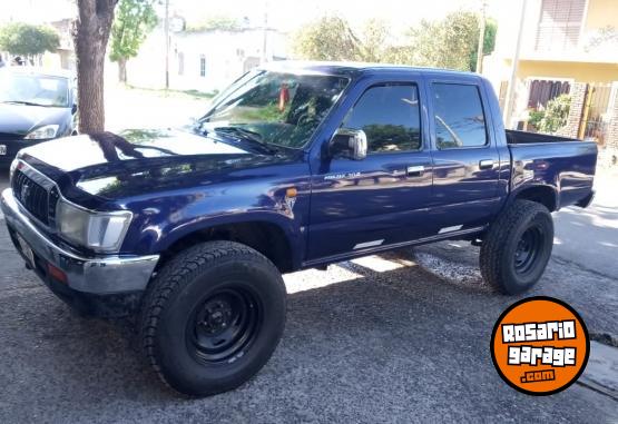 Camionetas - Toyota Hilux 2003 Diesel 370000Km - En Venta