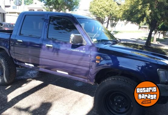 Camionetas - Toyota Hilux 2003 Diesel 370000Km - En Venta