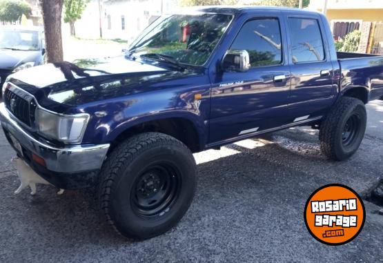 Camionetas - Toyota Hilux 2003 Diesel 370000Km - En Venta