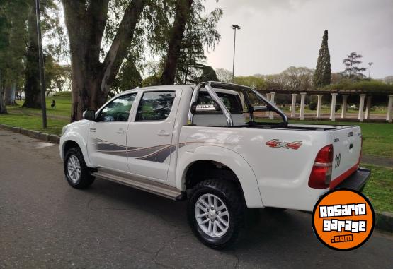 Camionetas - Toyota SRV 4x4 motor 3.0D 2014 Diesel 225000Km - En Venta