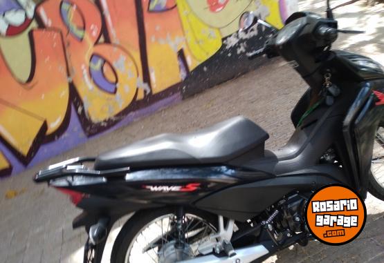 Motos - Honda Wave  110cc 2023 Nafta 700Km - En Venta