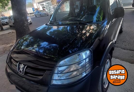 Utilitarios - Peugeot Patagonica 2016 Nafta 117000Km - En Venta