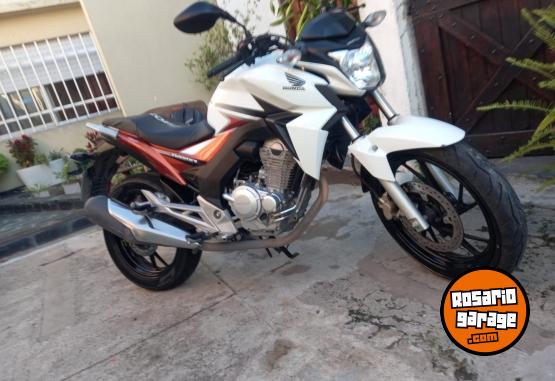 Motos - Honda Twister 2019 Nafta 22000Km - En Venta