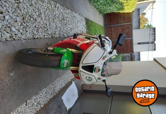 Motos - Honda VTR 1000 SP1 2000 Nafta 54500Km - En Venta