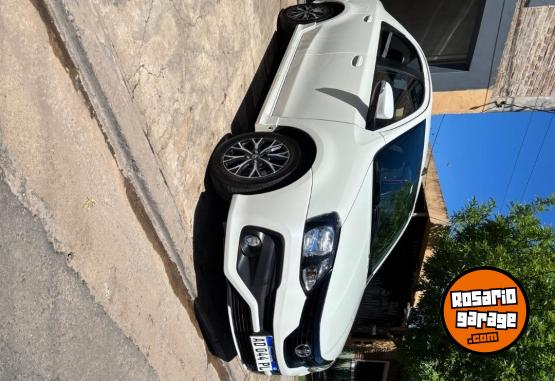 Autos - Toyota Etios 2018 Nafta 65000Km - En Venta