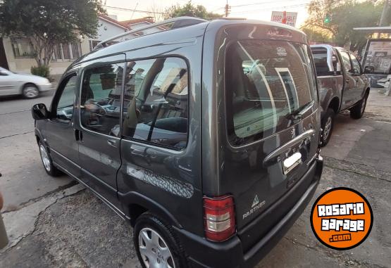 Utilitarios - Peugeot Partner patagonica 2013 Nafta  - En Venta