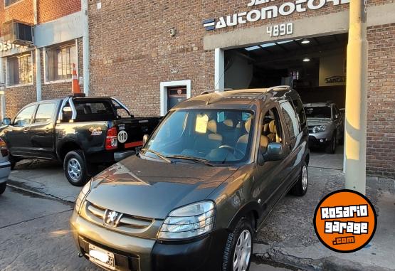 Utilitarios - Peugeot Partner patagonica 2013 Nafta  - En Venta