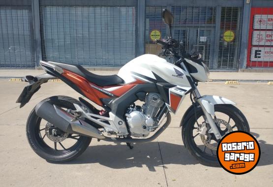 Motos - Honda Twister CB 250 2018 Nafta 18000Km - En Venta