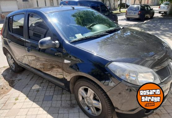 Autos - Renault sandero 2010 Nafta 160000Km - En Venta