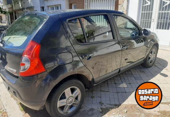 Autos - Renault sandero 2010 Nafta 160000Km - En Venta