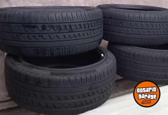 Accesorios para Autos - Cubiertas 225 45 17  pirelli - En Venta