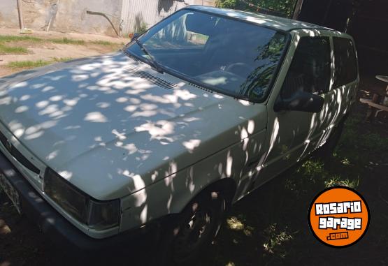 Autos - Fiat Uno cargo 2003 Nafta 245000Km - En Venta