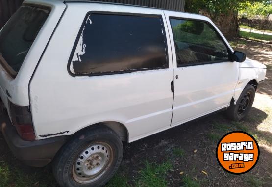 Autos - Fiat Uno cargo 2003 Nafta 245000Km - En Venta