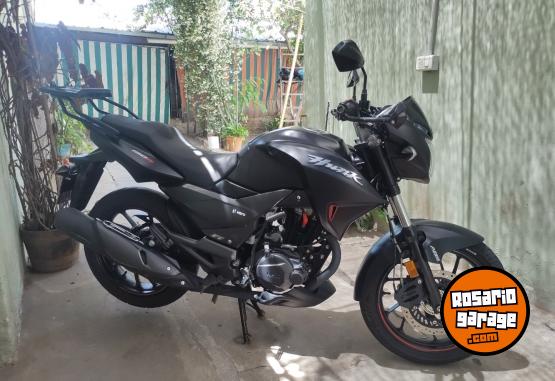 Motos - Hero 190R hunk 2023 Nafta 4300Km - En Venta