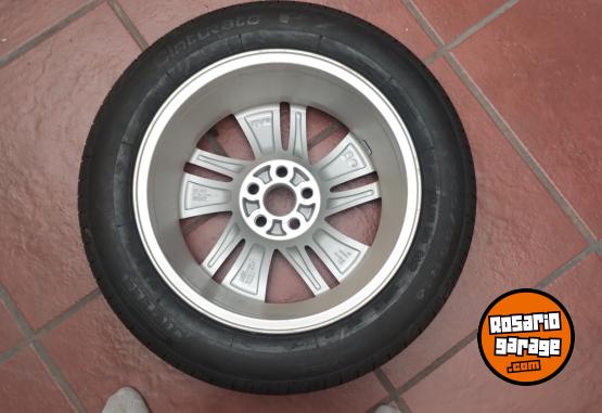 Accesorios para Autos - Cubierta y llanta sin todar Pirelli P7  3415866616 - En Venta