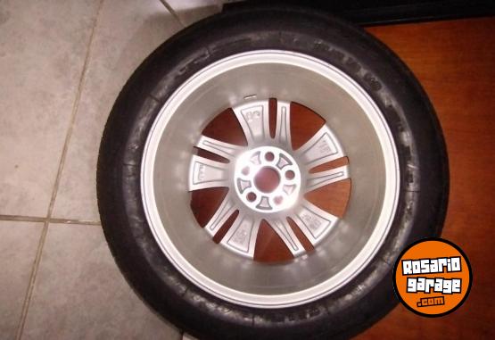 Accesorios para Autos - Cubierta y llanta sin todar Pirelli P7  3415866616 - En Venta