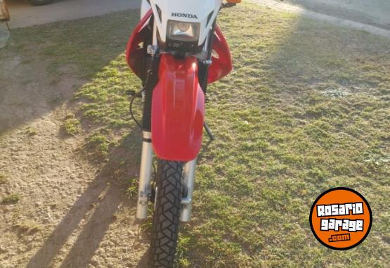 Motos - Honda Xr Tornado 2018 Nafta 27500Km - En Venta