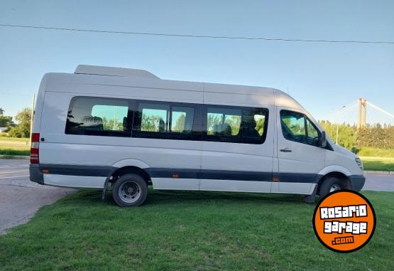 Utilitarios - Mercedes Benz Sprinter minibus 515 2013 Diesel 528000Km - En Venta