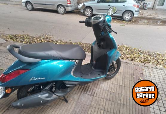 Motos - Yamaha Fascino 125 2023 Nafta 10000Km - En Venta