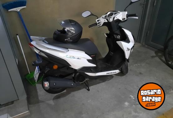 Motos - Honda Elite 2018 Nafta 35000Km - En Venta