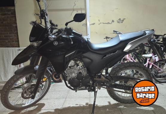 Motos - Yamaha Xtz 250cc ABS 2023 Nafta 1100Km - En Venta