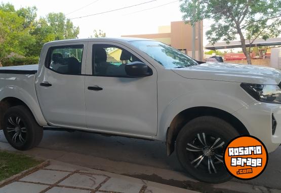 Camionetas - Nissan Frontier 2023 Diesel 12500Km - En Venta