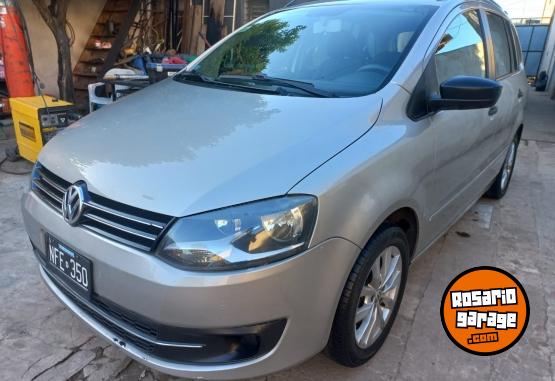 Camionetas - Volkswagen SURAN 1.6 8v 2013 GNC 119000Km - En Venta