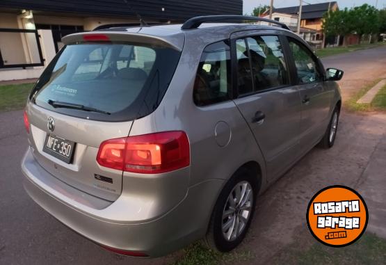 Camionetas - Volkswagen SURAN 1.6 8v 2013 GNC 119000Km - En Venta