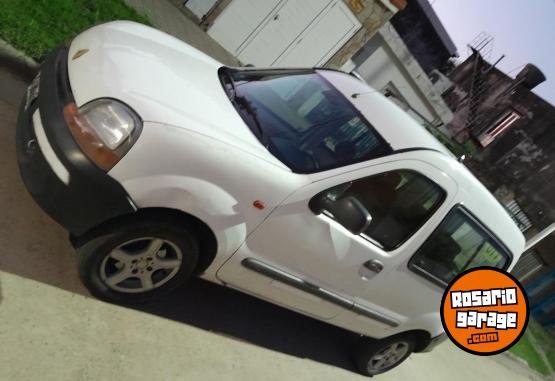 Utilitarios - Renault Kangoo 2003 Diesel 324000Km - En Venta