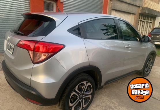 Autos - Honda HRV LX 2015 Nafta 92000Km - En Venta