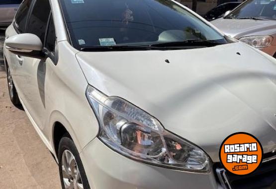 Autos - Peugeot 208 ALLURE 1.6 N 2014 Nafta 46000Km - En Venta