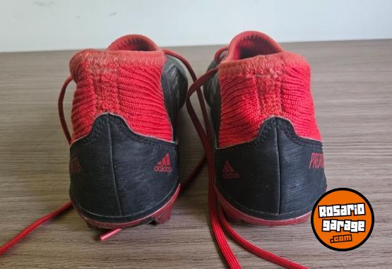 Deportes - Botines de ftbol con tapones - En Venta