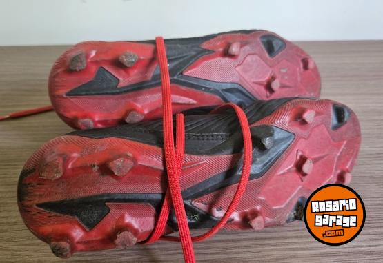 Deportes - Botines de ftbol con tapones - En Venta