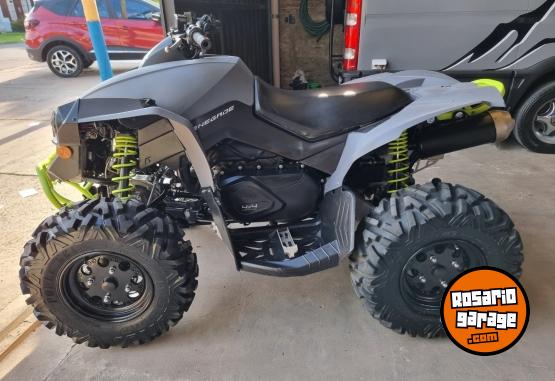 Cuatris y UTVs - Can Am Can am renegade 2013  8000Km - En Venta