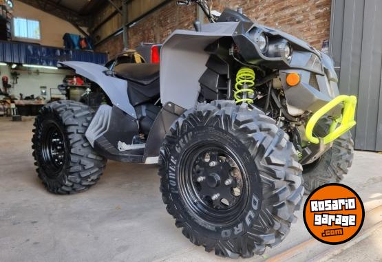 Cuatris y UTVs - Can Am Can am renegade 2013  8000Km - En Venta