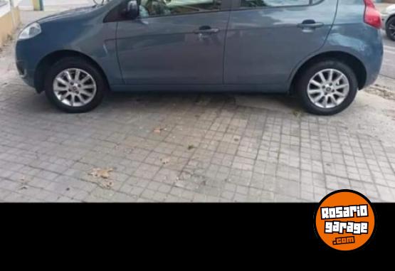 Autos - Fiat Palio 2015 Nafta 110000Km - En Venta