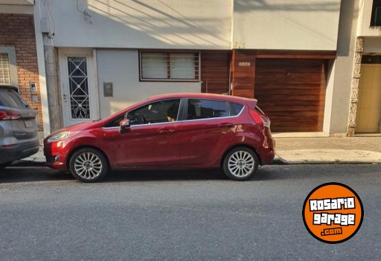 Autos - Ford Fiesta titanium 2015 Nafta 115000Km - En Venta