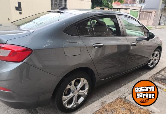 Autos - Chevrolet CRUZE LT 4P 2020 Nafta 64200Km - En Venta